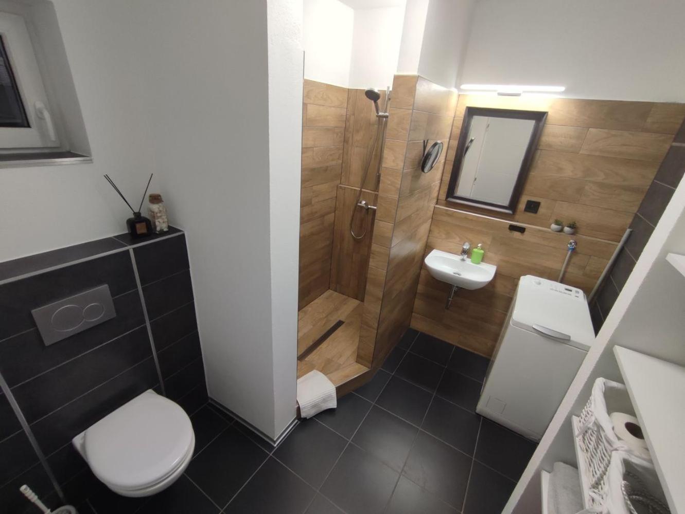 Apartmán Lenka Borsice Esterno foto